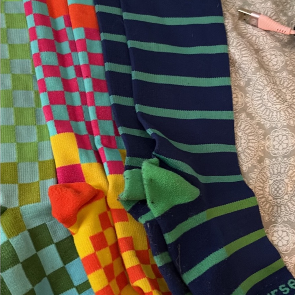 Source Unknown Multicolor Men's Casual Socks - Blue, Green, Yellow, Orange, Pink